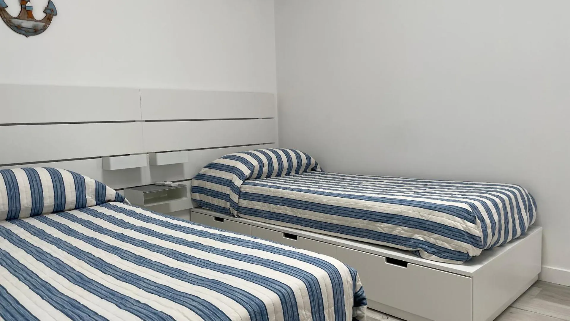 Cala Azzurra Macari Bed And Breakfast And Holidays House 0*,  Italia