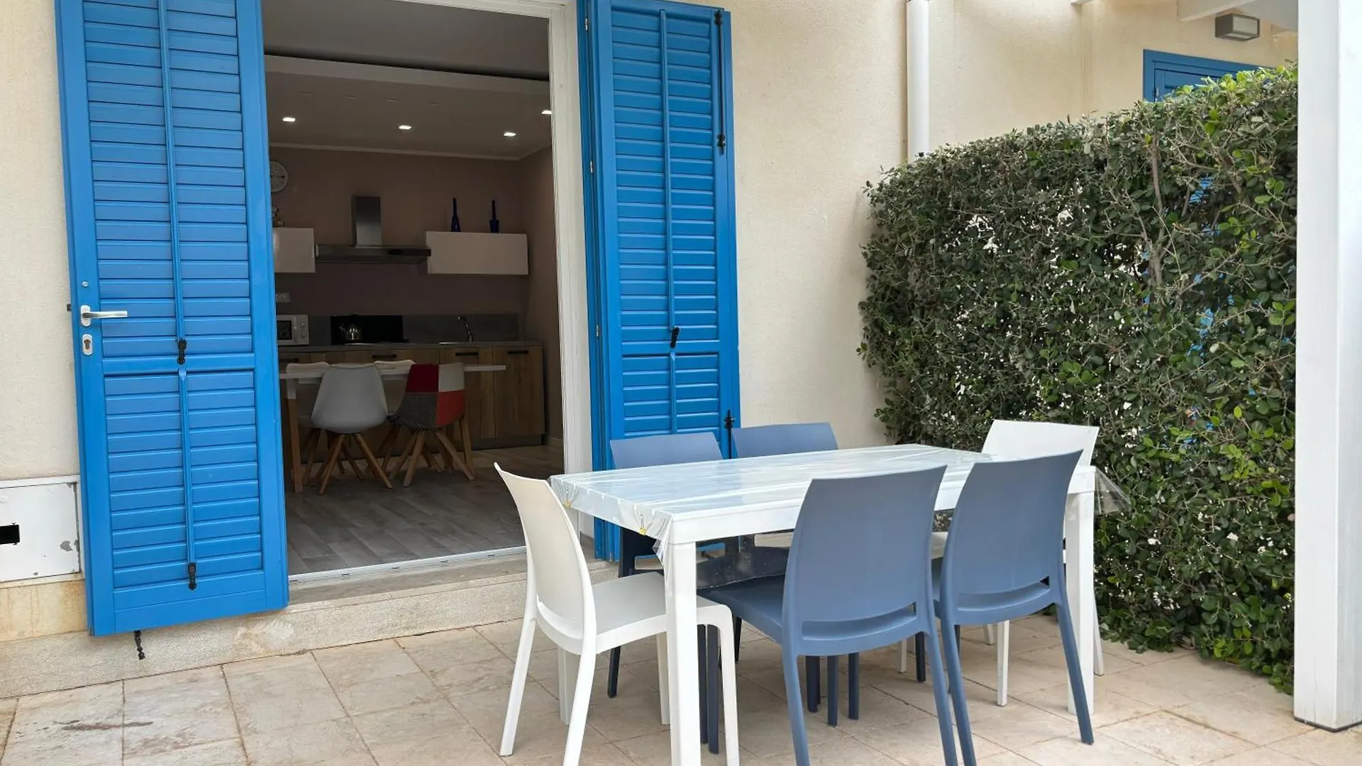 Cala Azzurra Macari Bed And Breakfast And Holidays House