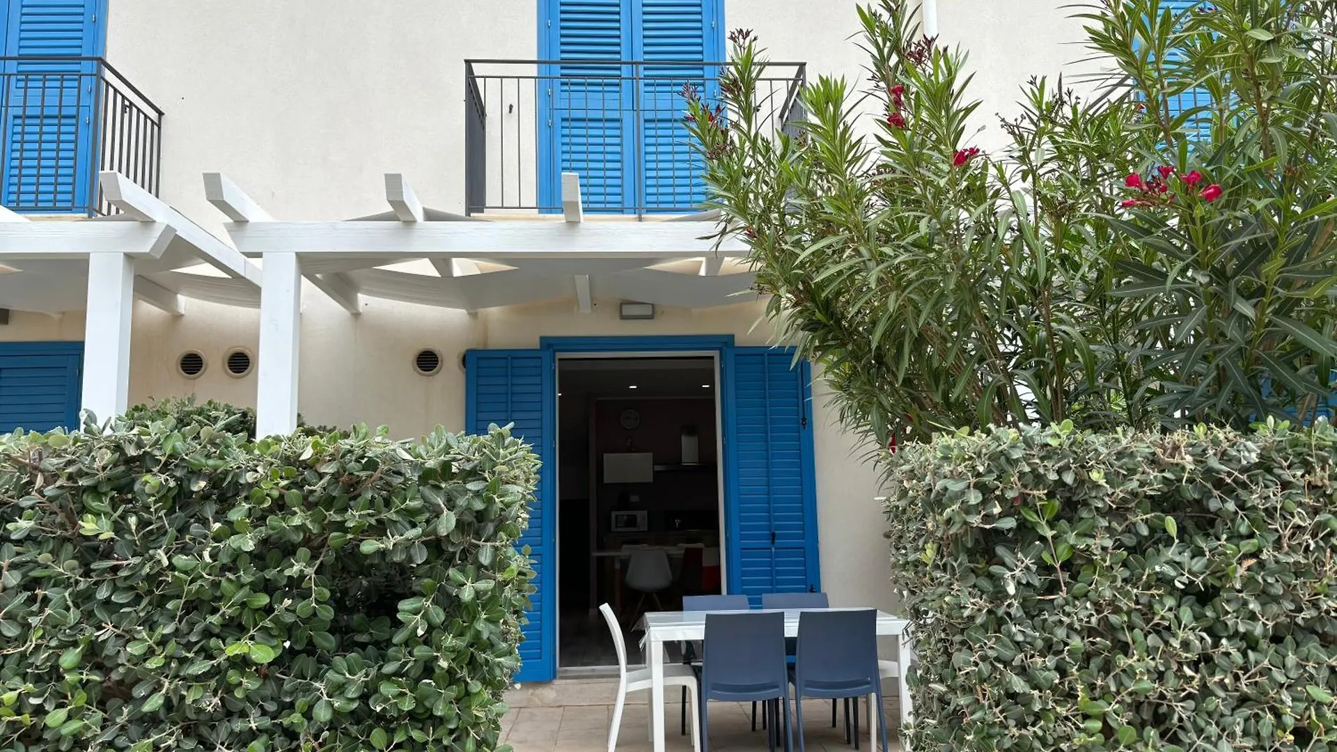 Bed & Breakfast Cala Azzurra Macari Bed And Breakfast And Holidays House