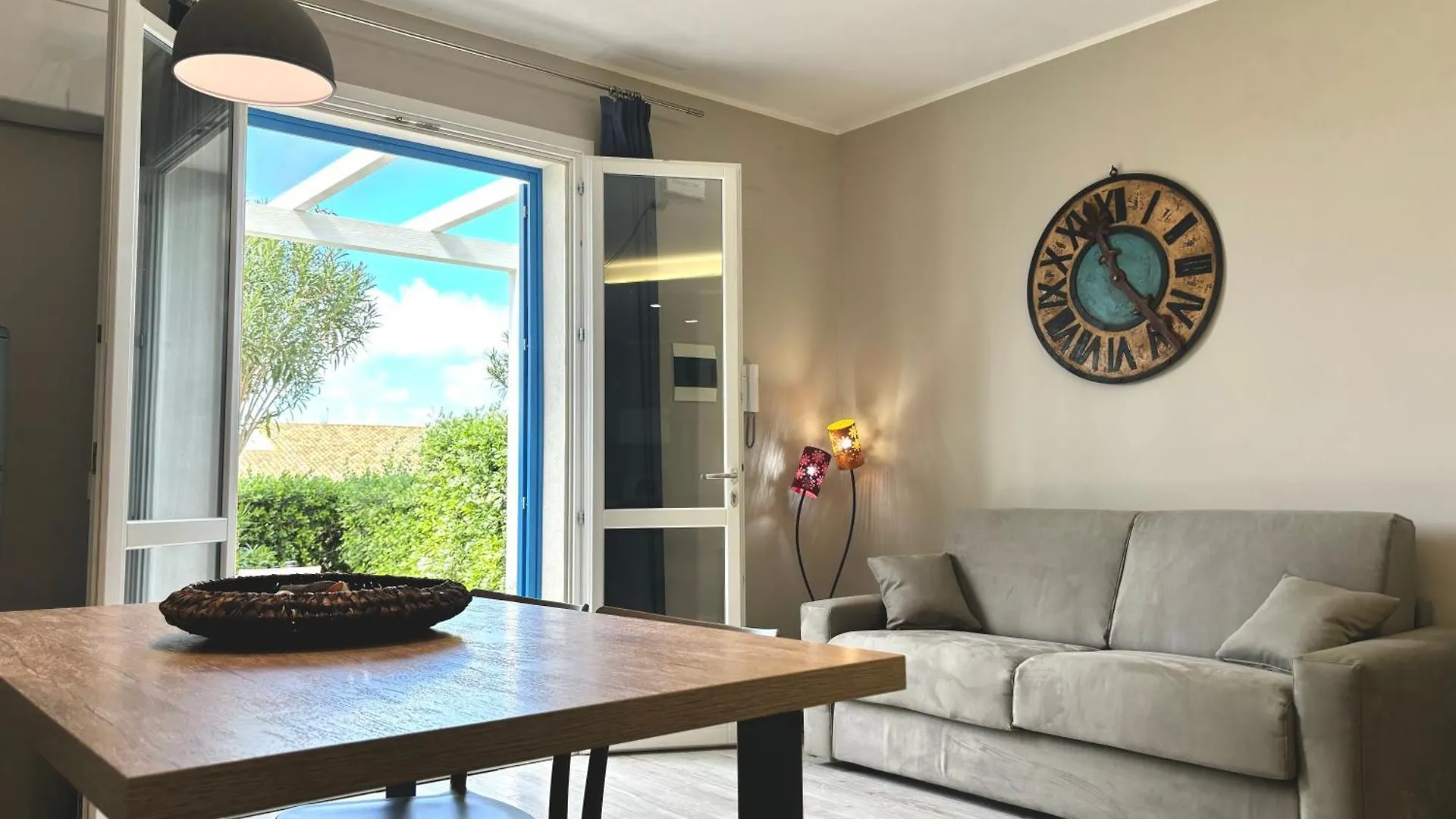 Bed & Breakfast Cala Azzurra Macari Bed And Breakfast And Holidays House
