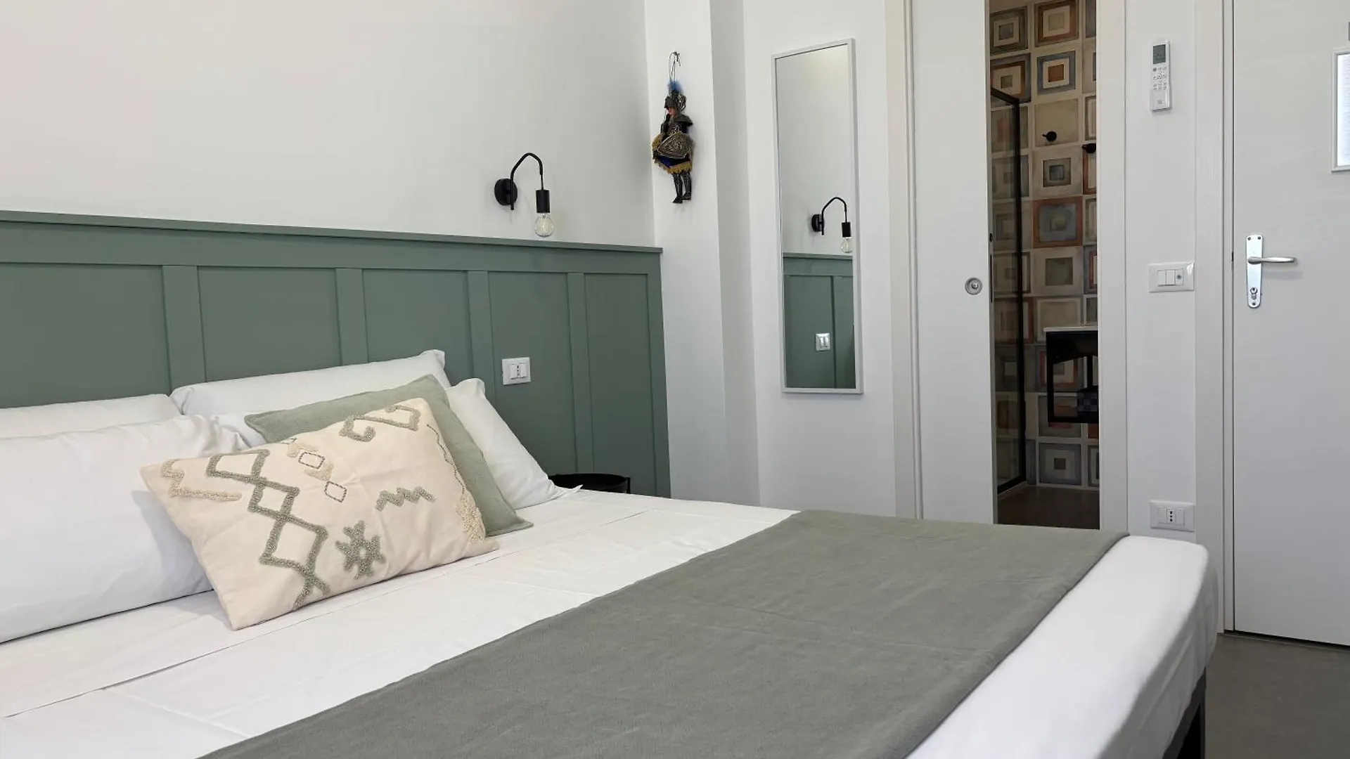 Cala Azzurra Macari Bed And Breakfast And Holidays House Bed & Breakfast